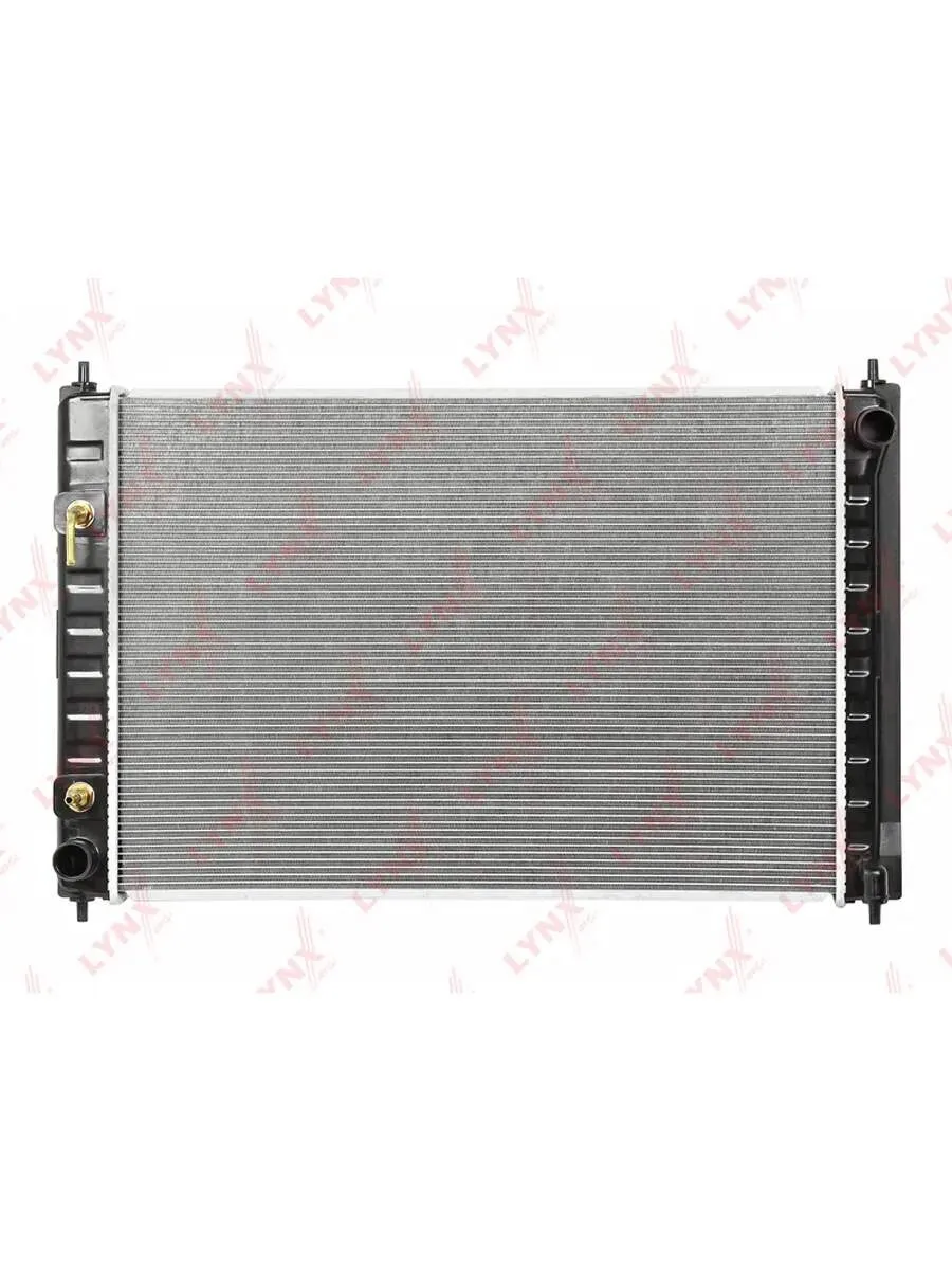 Радиатор охлаждения двигателя LYNXauto RB2965