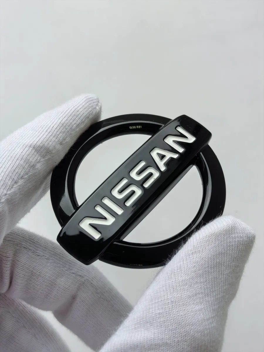 Эмблема Nissan на руль 52 мм шильдик логотип Nissan