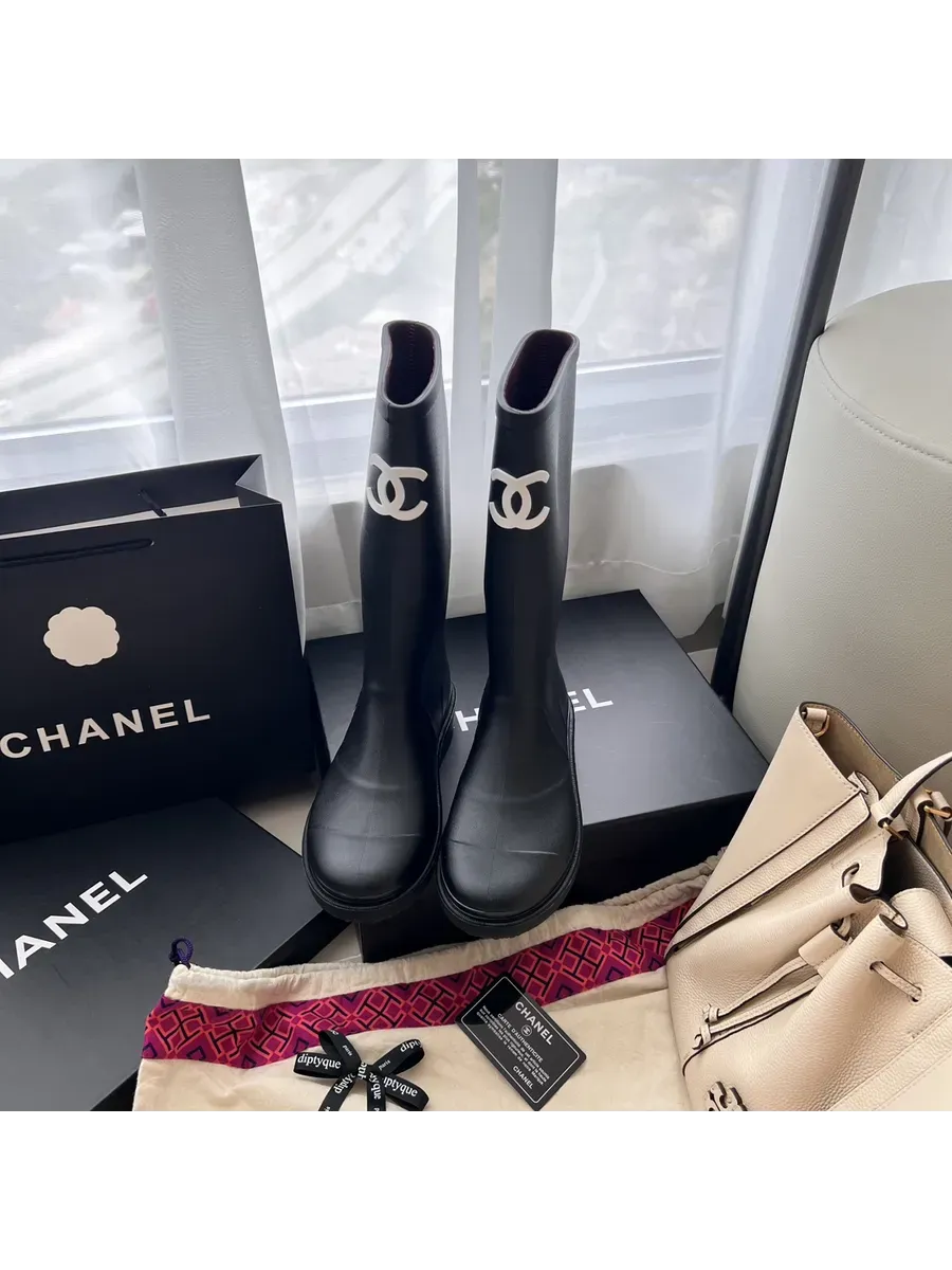 CHANEL Ботинки,черный