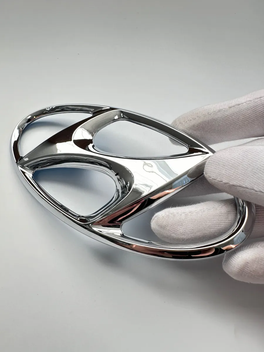 Эмблема Hyundai 145*74 мм значок шильдик Hyundai